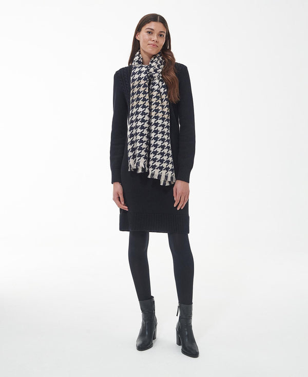 Barbour store houndstooth scarf