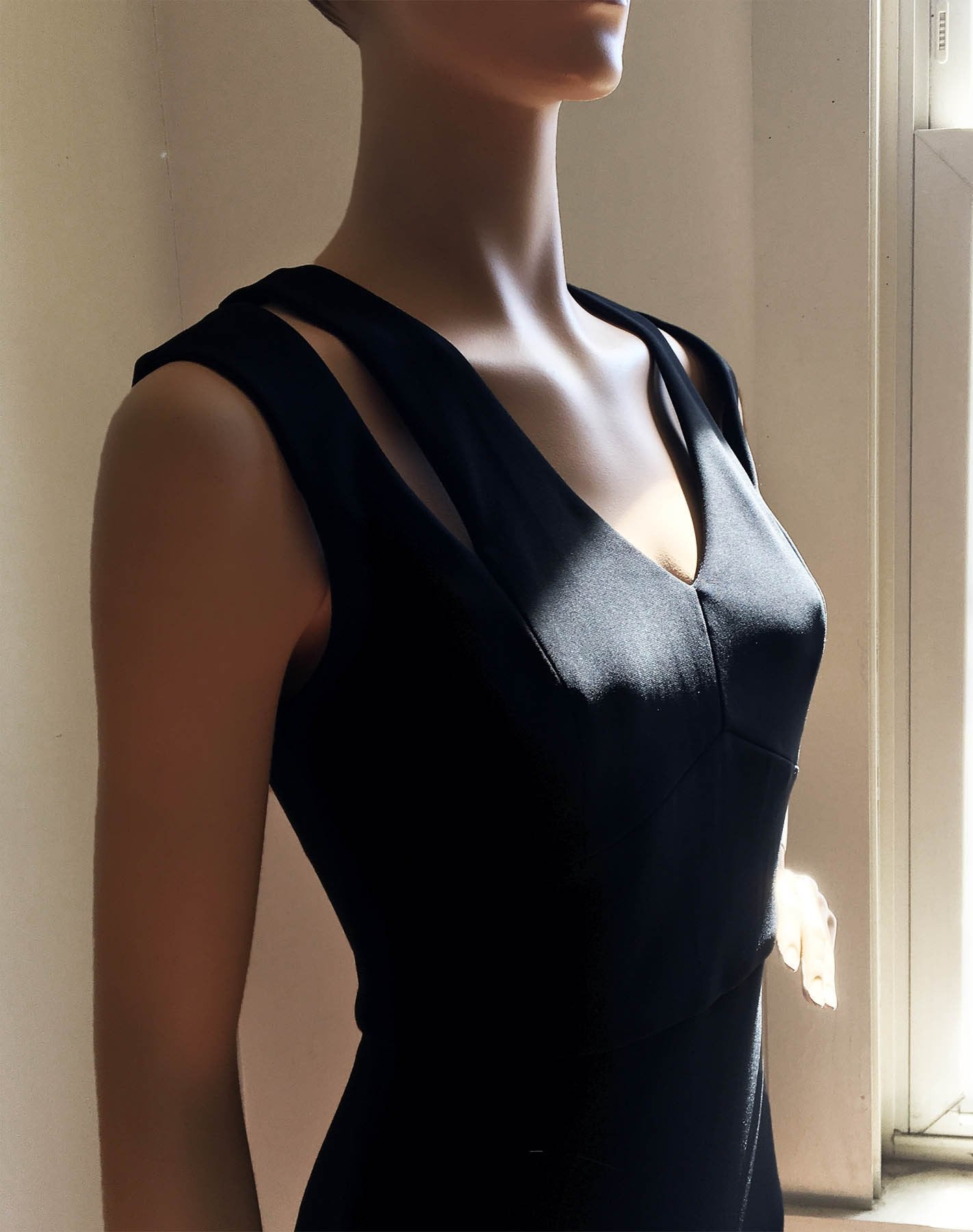 Women's Joseph Ribkoff, Classic Black Dress with a Twist